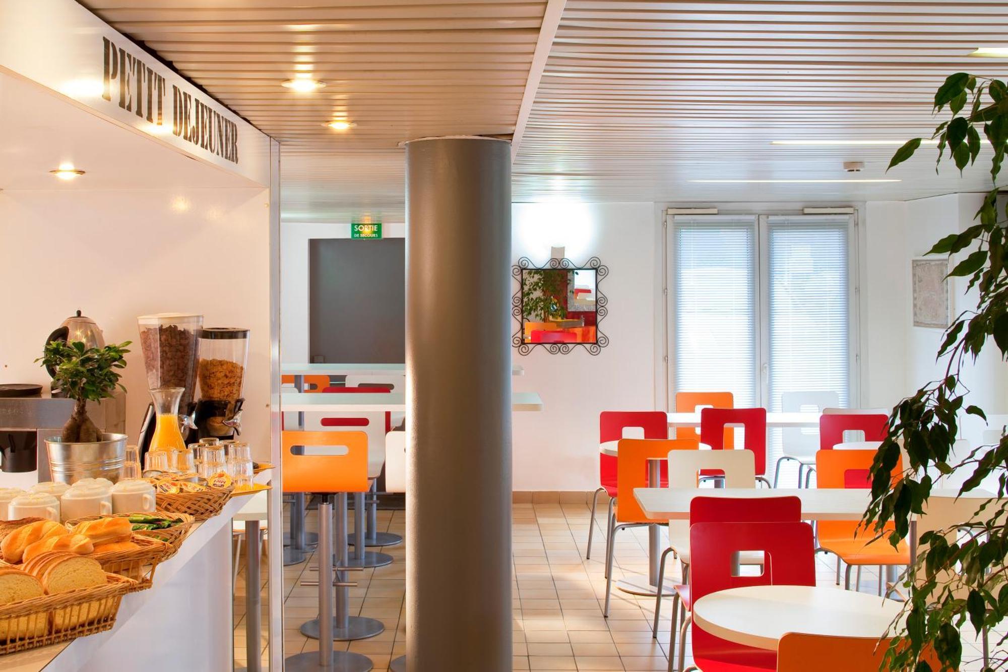 Fast Hotel Les Ulis - Courtaboeuf Ngoại thất bức ảnh